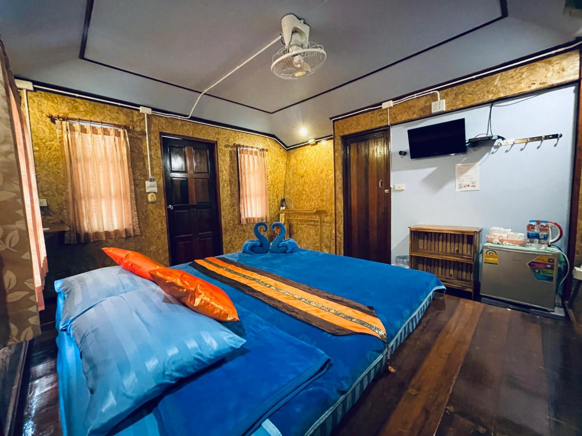Markhouse Bungalow Ko Kut Esterno foto